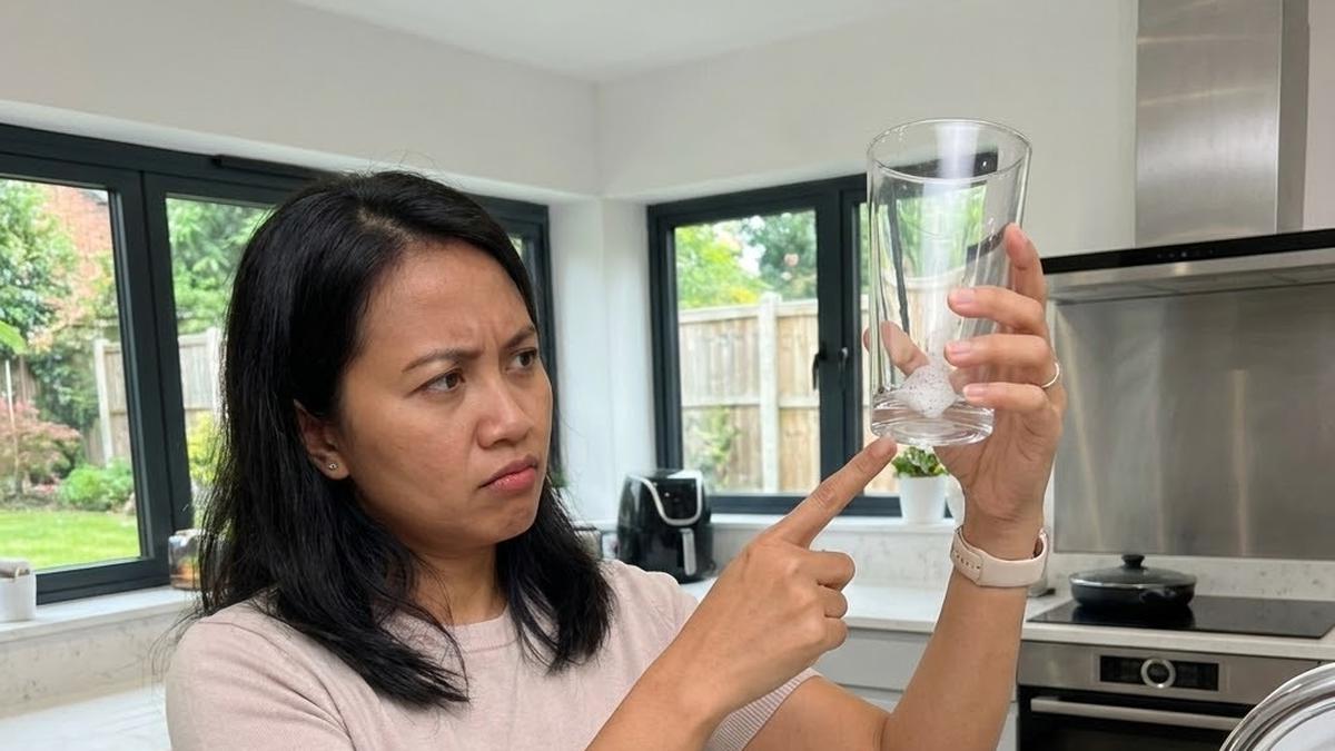 10 Bahaya Sisa Sabun Menempel di Alat Makan, Waspadai Gejalanya