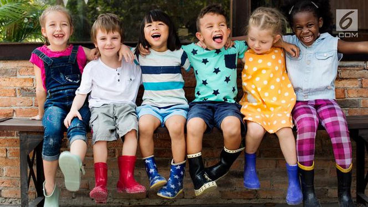 Orangtua, Perhatikan Hal Berikut Sebelum Membeli Sepatu Anak