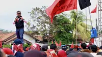 Sekretaris Tim Pemenangan Nasional (TPN) Ganjar-Mahfud yang juga Sekjen PDI Perjuangan (PDIP), Hasto Kristiyanto saat berkampanye di Lampung. (Foto: Dokumentasi PDIP).