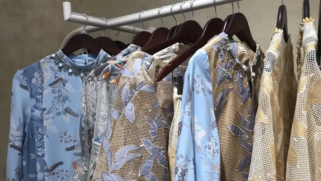 Kolaborasi Kami. x Sarah Sofyan Rilis Koleksi dengan Motif Batik Jakarta yang Modern