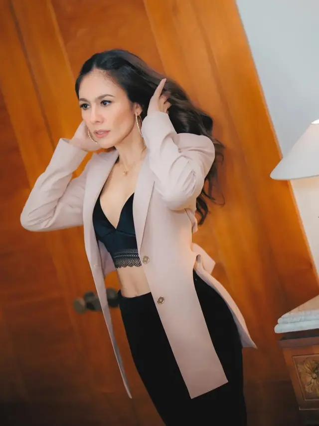 Mengaku Kagum, Desta Justru Sempat Ingin Unfollow Wulan Guritno