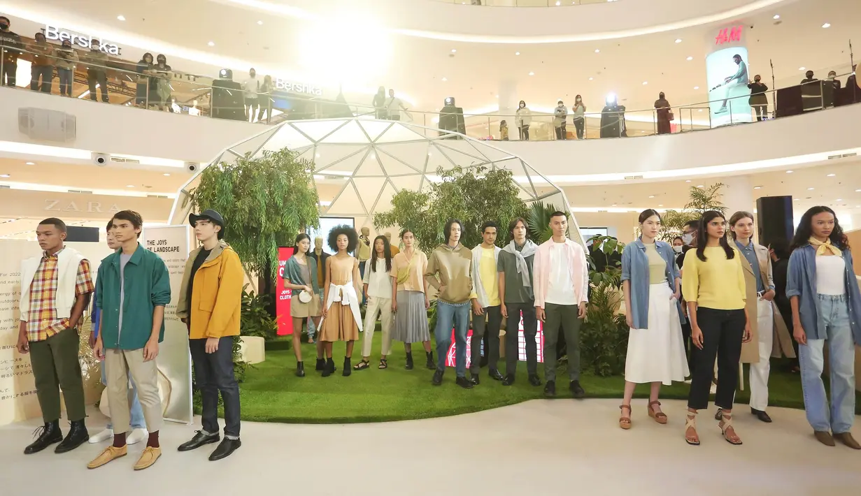 UNIQLO City (Bambang E Ros/Fimela.com)