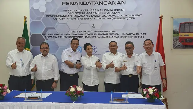 PT PP (Persero) Tbk atau PTPP melakukan penandatanganan Perjanjian Kerjasama Usaha (PKSU) dan Berita Acara Kesepakatan pengembangan kawasan hunian Stasiun Juanda.