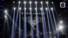 Grup musik rock asal Amerika, Steelheart saat tampil pada acara The 90's Festival 2024 di Gambir Expo Kemayoran, Jakarta, Sabtu (10/8/2024). (Liputan6.com/Herman Zakharia)