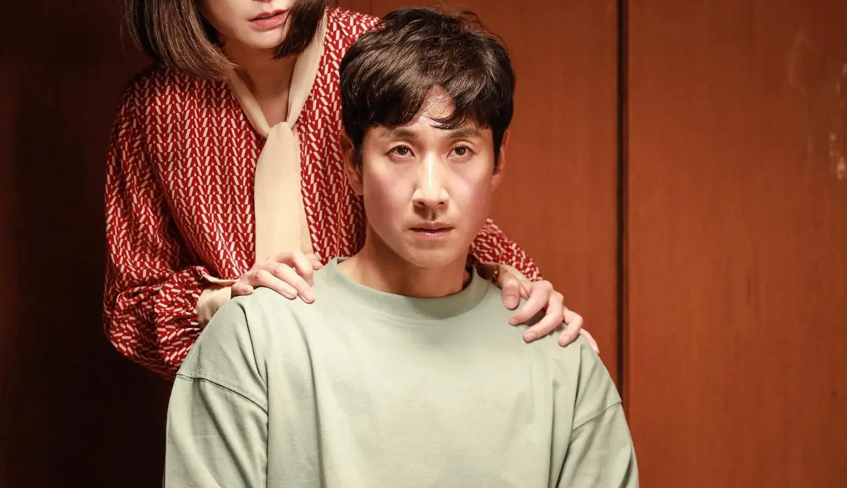 Dalam film ini, Lee Sun Kyun beradu akting dengan Jung Yu Mi. Sleep merupakan film bergenre horor. Sejak penayangannya pada 6 September 2023, film ini mendapat sambutan baik dari masyarakat Korea Selatan. (Foto: Instagram/ hoduent)