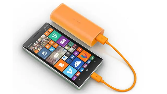 Microsoft Buat Powerbank Setara Colokan Listrik