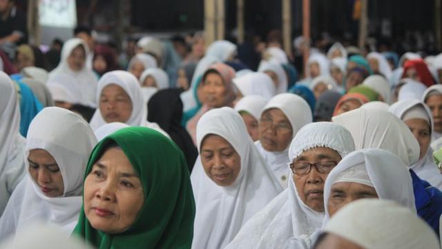 Ilustrasi jemaah Idul Fitri