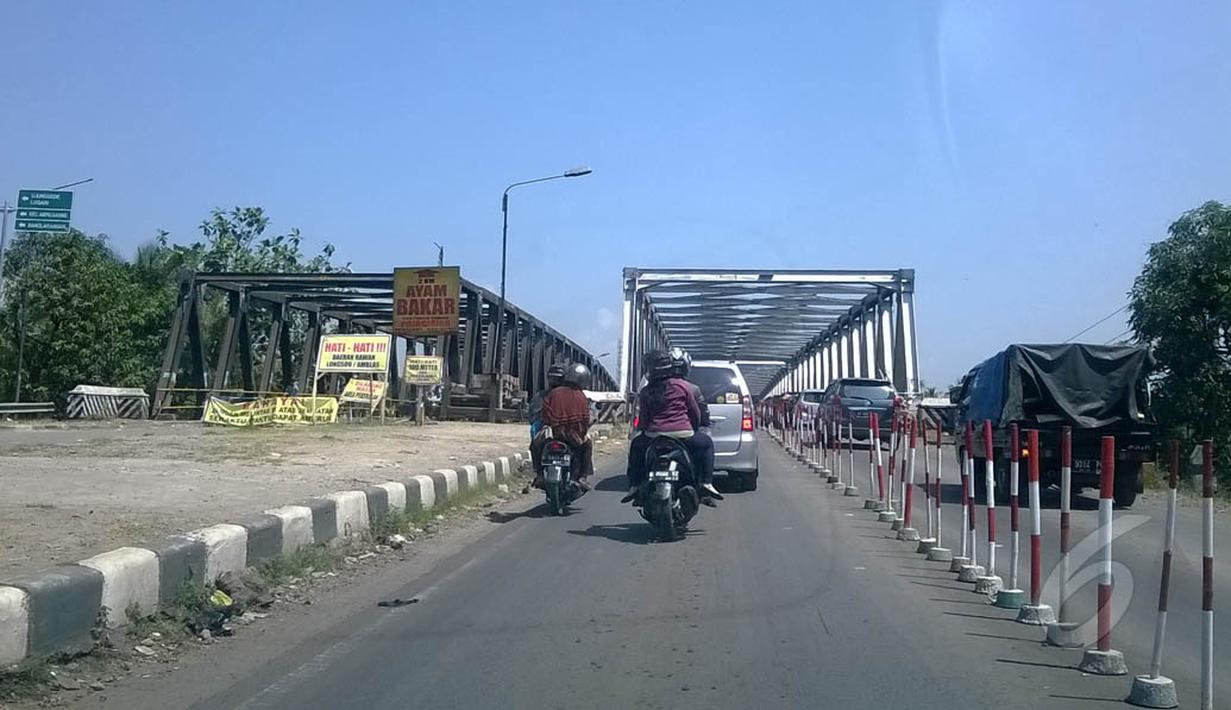 Kondisi saat akan melintasi Jembatan Comal, Jawa Tengah, Jumat (1/8/14). (Liputan6.com/Irna Gustiawati)