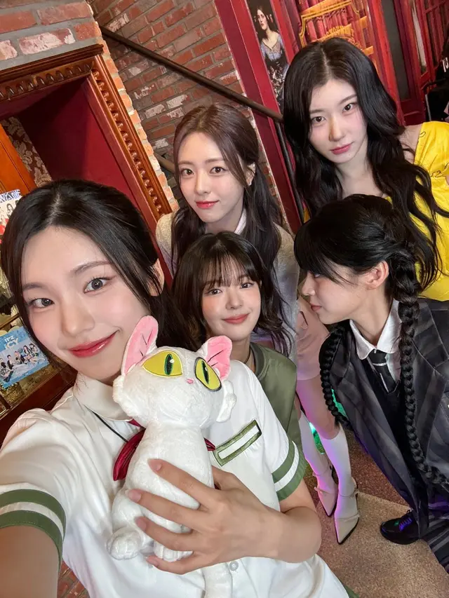 ITZY. (Twitter/ X - ITZYofficial)
