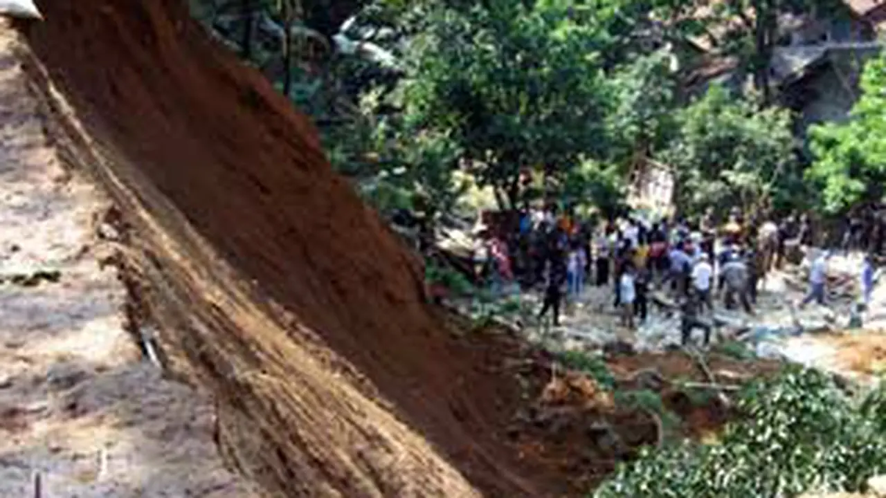 Tanah Longsor