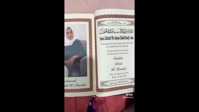 Kenang 40 Hari Meninggalnya Ibunda, Kiki Farrel Cetak Al-Quran dengan Foto Sang Ibunda. (instagram.com/kikifarrel_)