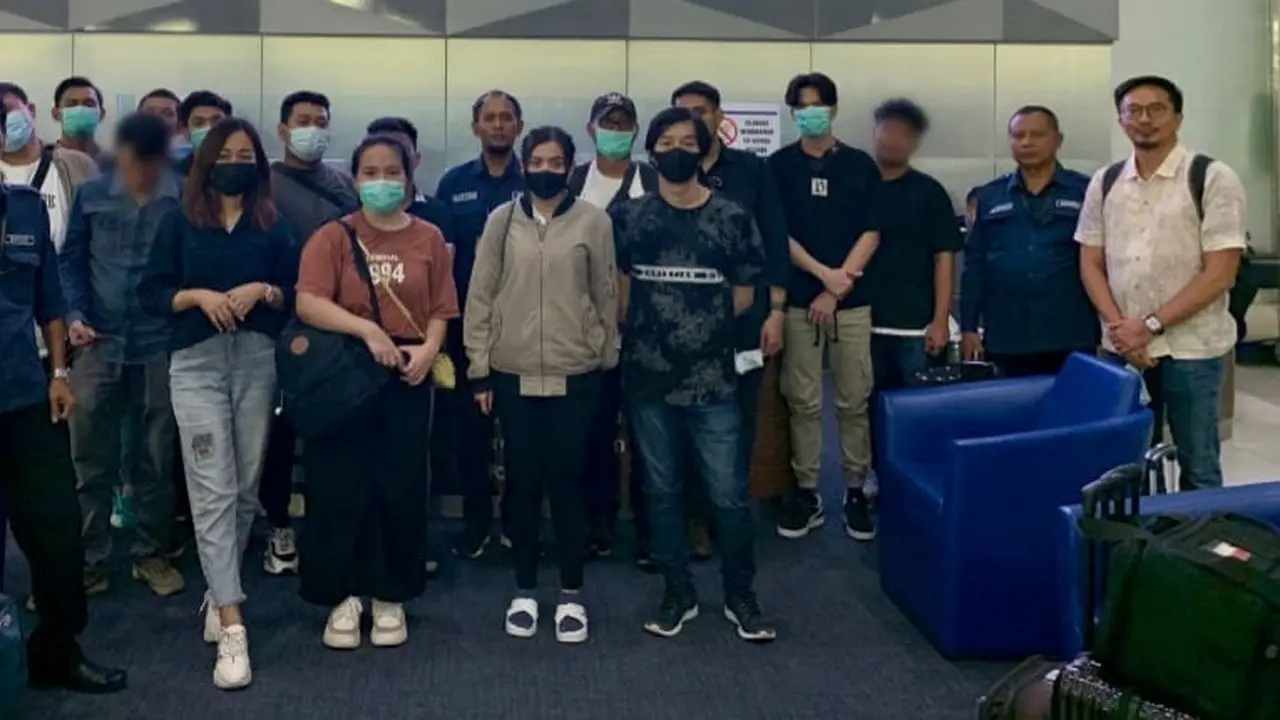 Kemlu RI pulangkan 17 WNI Korban TPPO dari Myanmar.