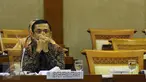 Menteri Perindustrian Saleh Husin saat mengikuti rapat dengan Komisi VI DPR RI di Kompleks Parlemen, Jakarta, Kamis (26/11/2015). Rapat membahas gula rafinasi. (Liputan6.com/Helmi Fithriansyah)