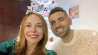 Aktris Lindsay Lohan mengunggah momen Natal tahun ini bersama suaminya, Bader Shammas, pengusaha Kuwait, yang seorang muslim. (Foto: IG)