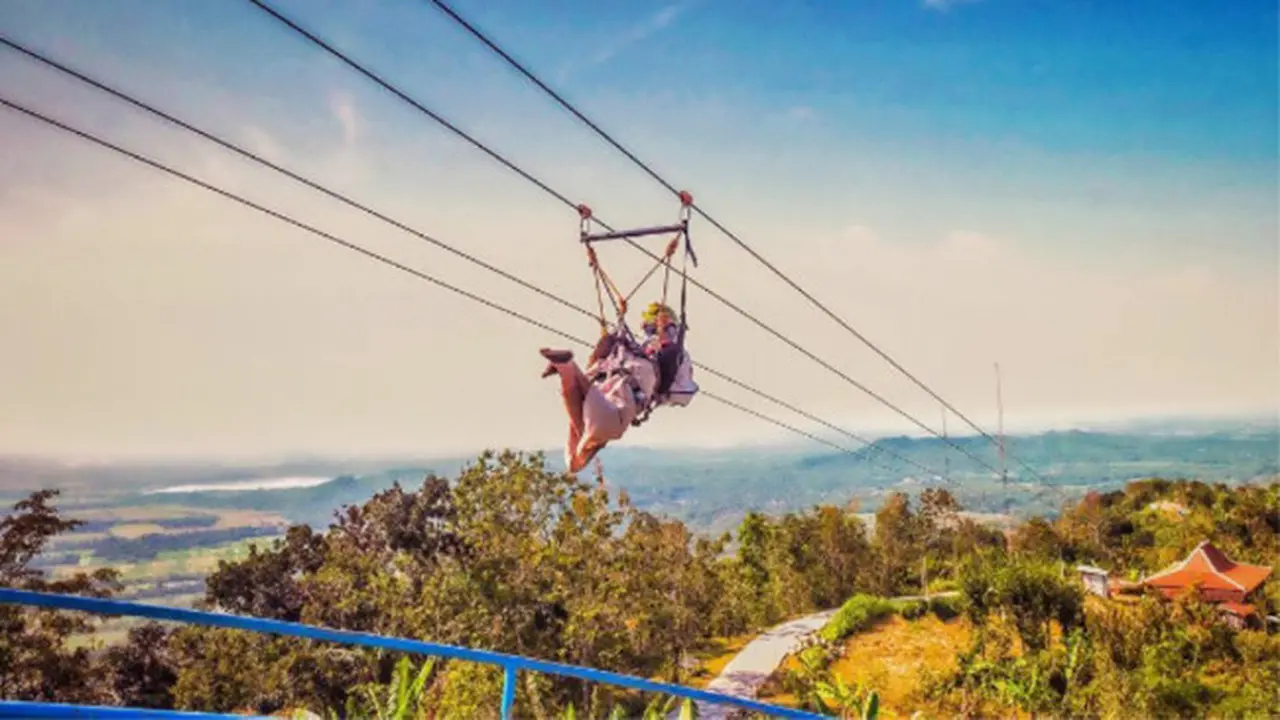 Jogja Punya Flying Fox Terpanjang di Asia Tenggara, Berani Coba?