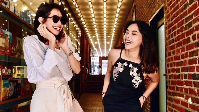 Jadi Ibu Sambung, Ini 6 Momen Kebersamaan Gista Putri dengan Anak Wishnutama