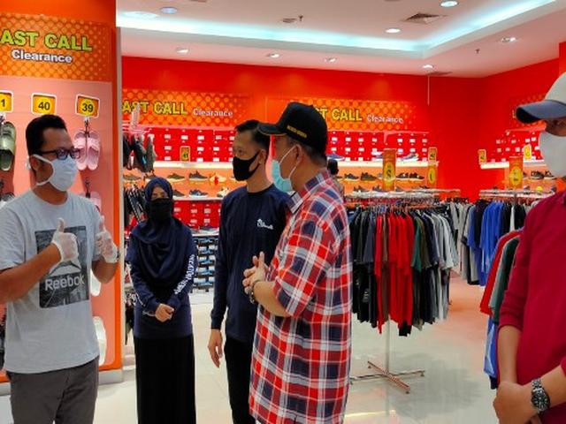 Psbb Jabar Hari Kedua Wali Kota Cirebon Curhat Regional Liputan6 Com