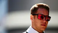 Pebalap cadangan McLaren, Stoffel Vandoorne, dikabarkan bakal menggantikan posisi Rio Haryanto di Manor Racing. (Fox Sport)