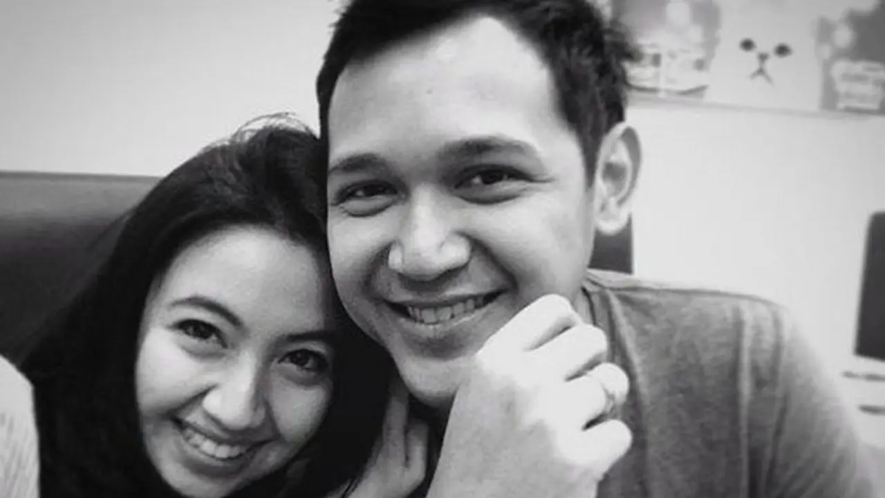 12 Tahun Bersama, Ini 7 Momen Mesra Bondan Prakoso dan Mergie Caroline