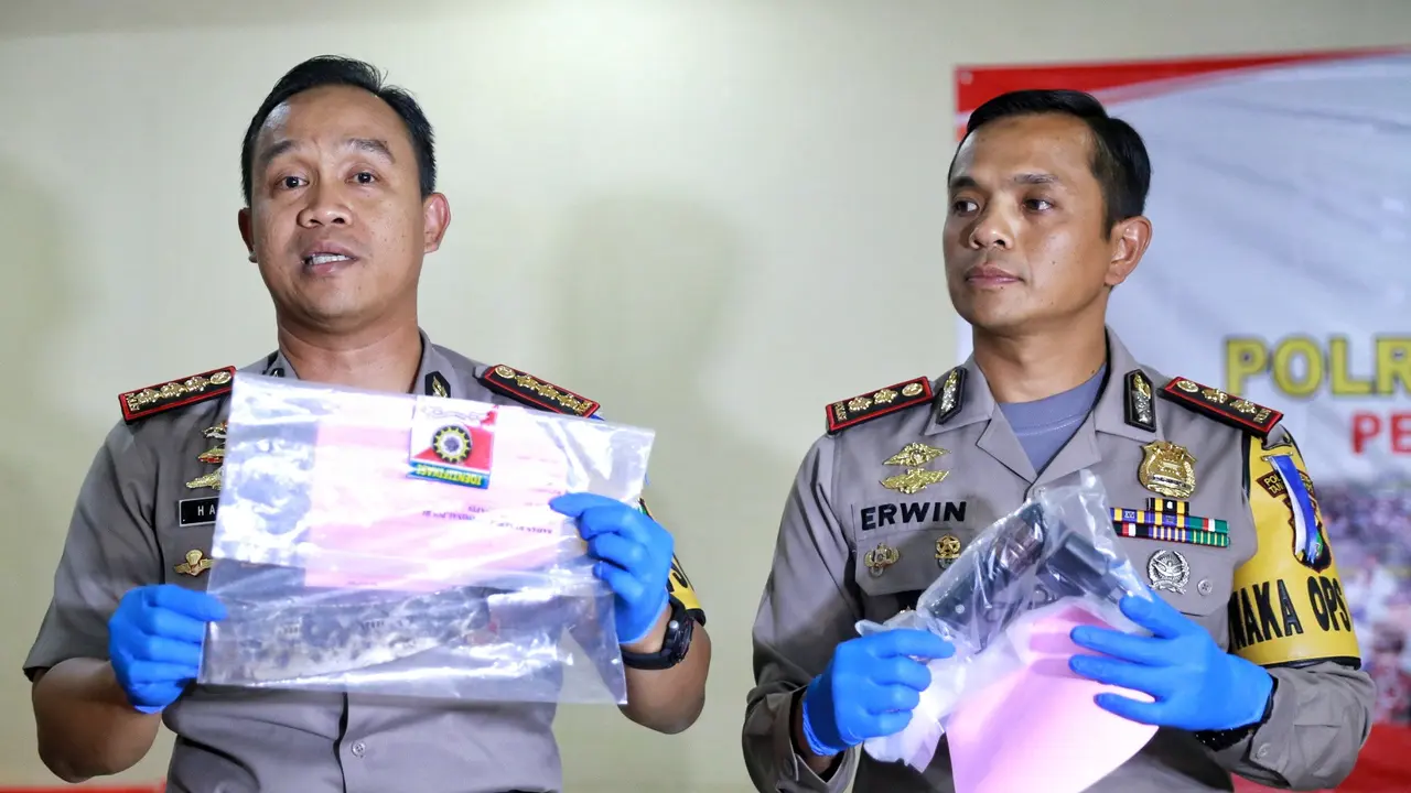 [Bintang] Kapolres Metro Tangerang Kota