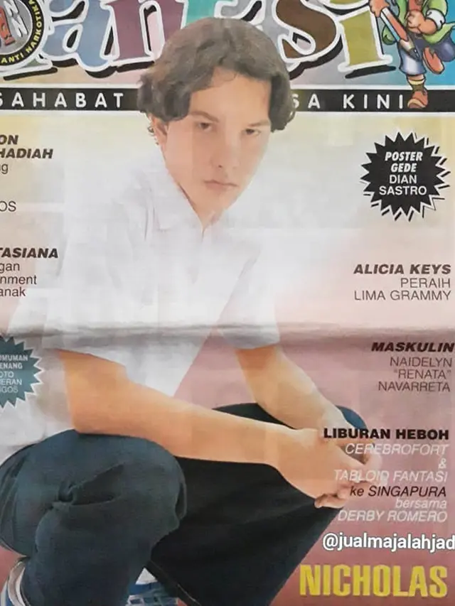 6 Potret Lawas Nicholas Saputra saat Jadi Cover Majalah, Tampan Sedari Dulu