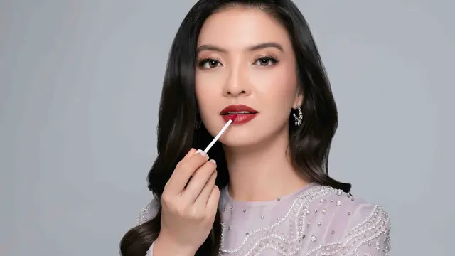 Makeup Raline Shah Pada Cannes Film Festival 2022, credit: Wardah