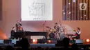 Lagu-lagu yang dilantunkan penyanyi jaz kenamaan, Peter Cincotti perlahan membius telinga penonton pada hari kedua Gelaran BNI Java Jazz Festival 2023. (Liputan6.com/Faizal Fanani)