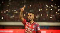 Gelandang Bali United, Brwa Nouri, memutuskan pensiun setelah tak masuk skuat Timnas Irak untuk Piala Asia 2019. (Instragram/@brwanouri)