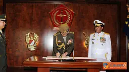 Citizen6, Cilangkap: Kunjungan tersebut dalam rangka meningkatkan kerja sama militer kedua Angkatan Bersenjata yang telah terjalin dengan baik selama ini. (Pengirim: Badarudin Bakri)