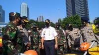 Gubernur Anies Baswedan memimpin apel siaga banjir bersama jajaran TNI, Polri, dan Pemprov DKI Jakarta. (Dok Humas Polda Metro Jaya)