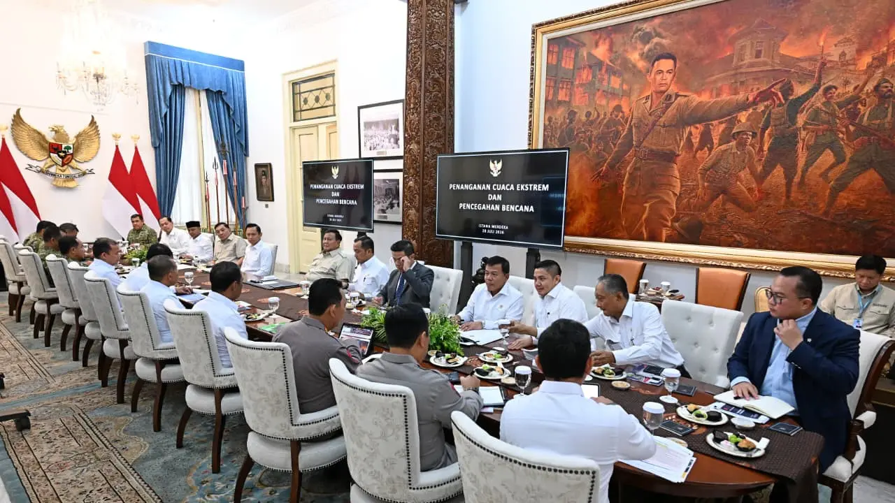 Prabowo rapat bahas menghadapi el nino di Istana Merdeka Jakarta, Selasa (27/7/2026). (Dokumen Sekretariat Presiden).