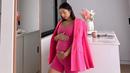 Wanita 35 tahun ini juga kerap mengungah berbagai kegiatannya dalam akun Instagram pribadinya. Ia juga kerap memamerkan baby bump kehamilan keempat yang semakin terlihat membesar. (Liputan6.com/IG/@jenniferbachdim)