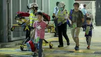 Kapal Feri Hong Kong Tabrak Benda Misterius, 24 Orang Cedera