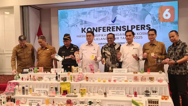Kepala BPOM Taruna Ikrar