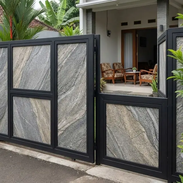 Pagar Rumah Kombinasi Besi Galvanis dan Panel GRC