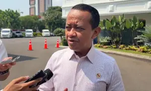 Menteri Energi dan Sumber Daya Mineral (ESDM) Bahlil Lahadalia di Istana Kepresidenan Jakarta, Senin (3/8/2026).