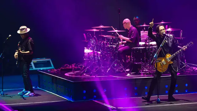 28 Tahun Berkarya, Konser Padi Reborn Hadirkan Nostalgia Manis
