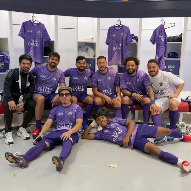 Atta Halilintar Bersama Pesepak Bola dan Youtuber Dunia
