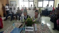 Resmi Menikah, Pasangan Viral Joni - Isa Dapat Rumah