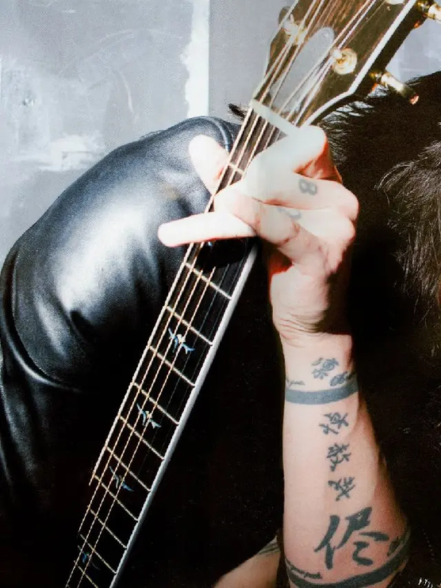 Miyavi 