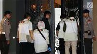 Penyidik KPK Tinggalkan Pesan di Rumah Setya Novanto