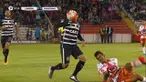 Gelandang asal Argentina Jonathan Benitez menderita salah satu cedera sepak bola terburuk yang pernah kita lihat ketika Cobresal kalah melawan Corinthians 0-1