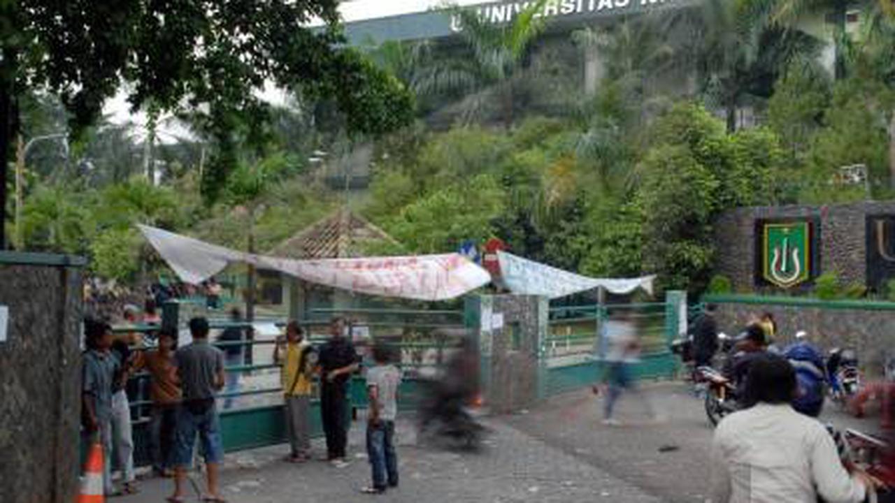 Dinilai Otoriter, Mahasiswa Tuntut Pejabat Rektorat Unas Mundur