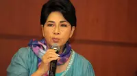 Tidur Terlentang Bikin Kulit Wajah Titiek Puspa Jadi Kencang