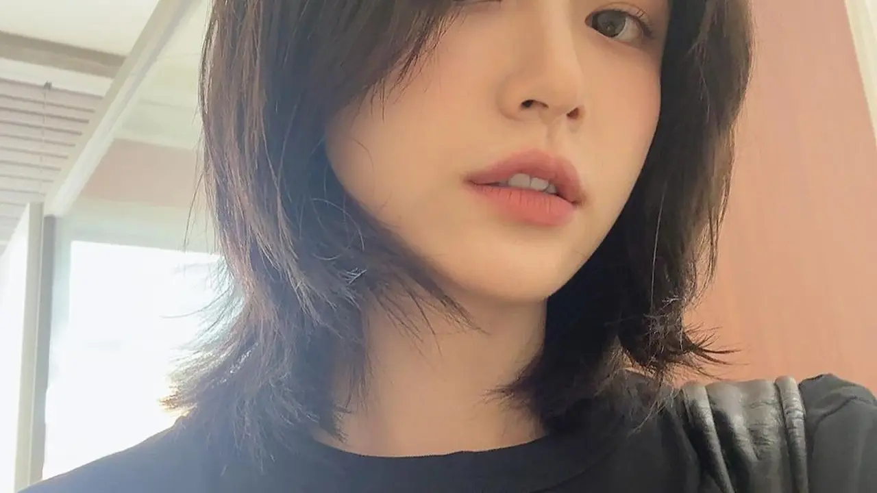 Hani EXID. (Instagram/ ahnanihh)