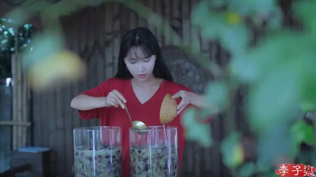 7 Fakta Menarik Li Ziqi, YouTuber Terkaya China yang Dikabarkan Menghilang