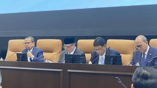 Menteri Koordinator Bidang Perekonomian Airlangga Hartarto di Komplek DPR RI, Senayan, Jakarta, Rabu (20/5/2026). (Liputan6.com/Christian)