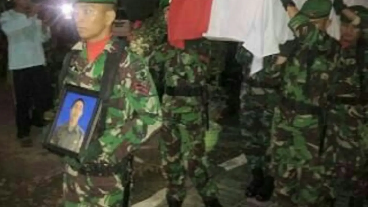 Sebelum Diberondong Peluru, Serda Ilman Tanya Kabar Mamanya