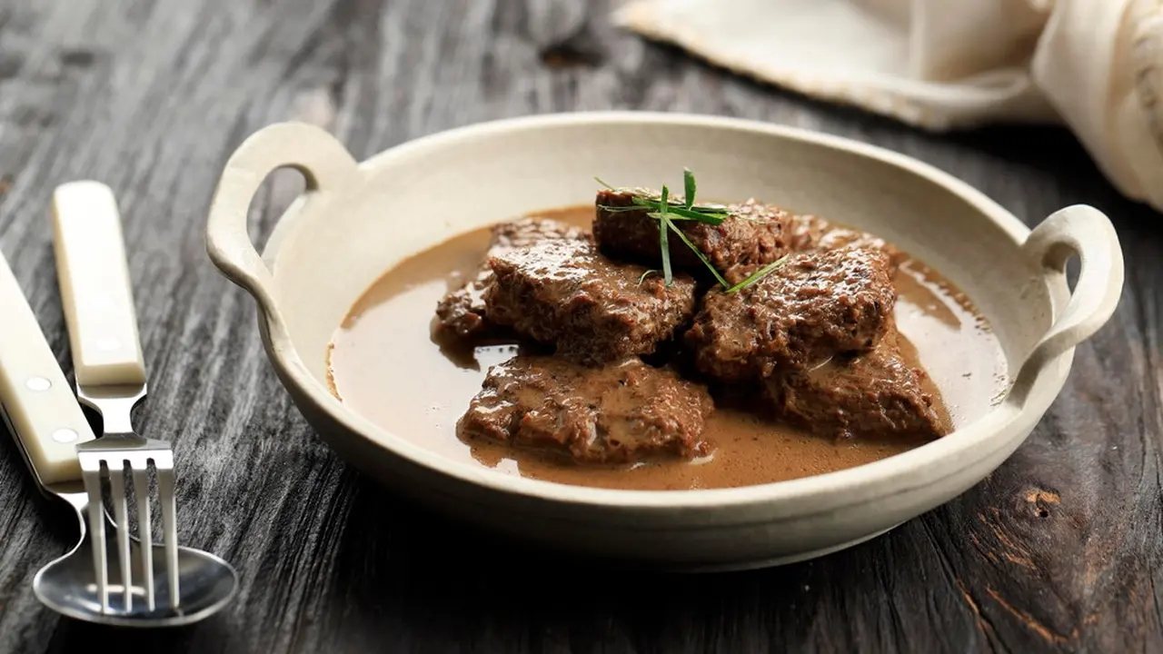 lapis daging kecap