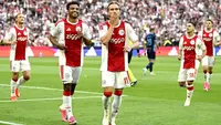 Penyerang Ajax asal Belgia, Mika Godts, merayakan gol yang dicetaknya dari titik putih dalam leg pertama putaran ketiga Kualifikasi UEFA Conference League di Johan Cruijff ArenA, Amsterdam, Jumat (7/8/2026) dini hari WIB. (Olaf Kraak / ANP / AFP)